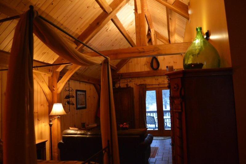 Shadow Mountain Escape Cabin Rentals Luray Esterno foto